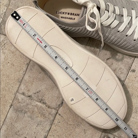 Lucky Brand Womens Shannia Casual Sneaker in Gray. Size 8 - Picture 12 of 15